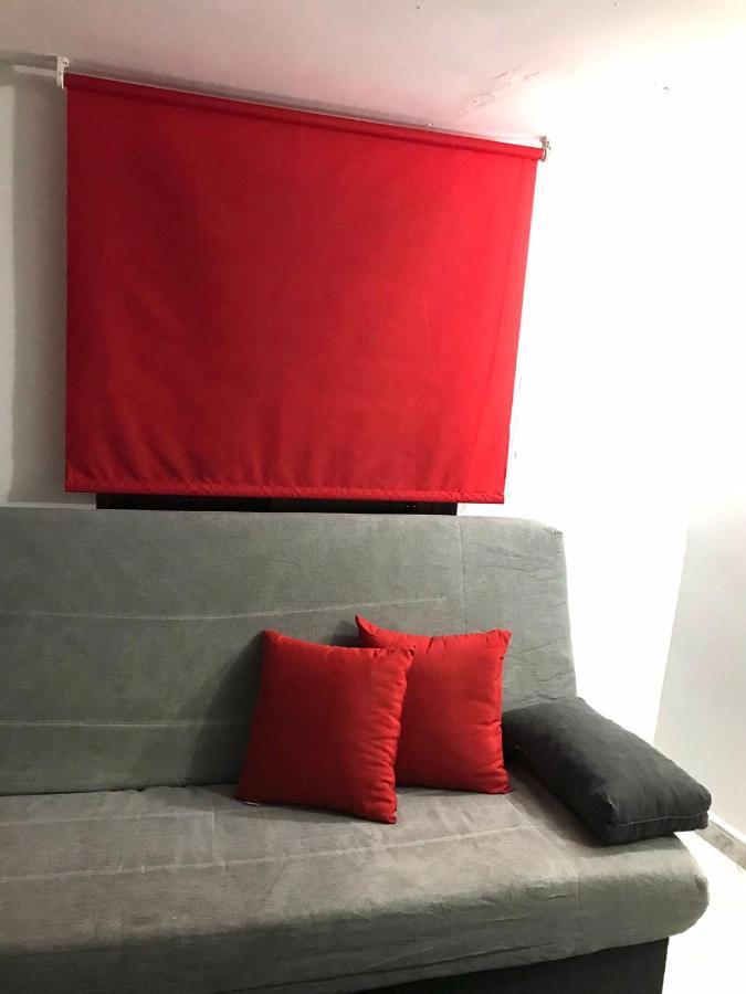 Agradable Apartamento En Zona Malasana Madrid Appartamento Esterno foto