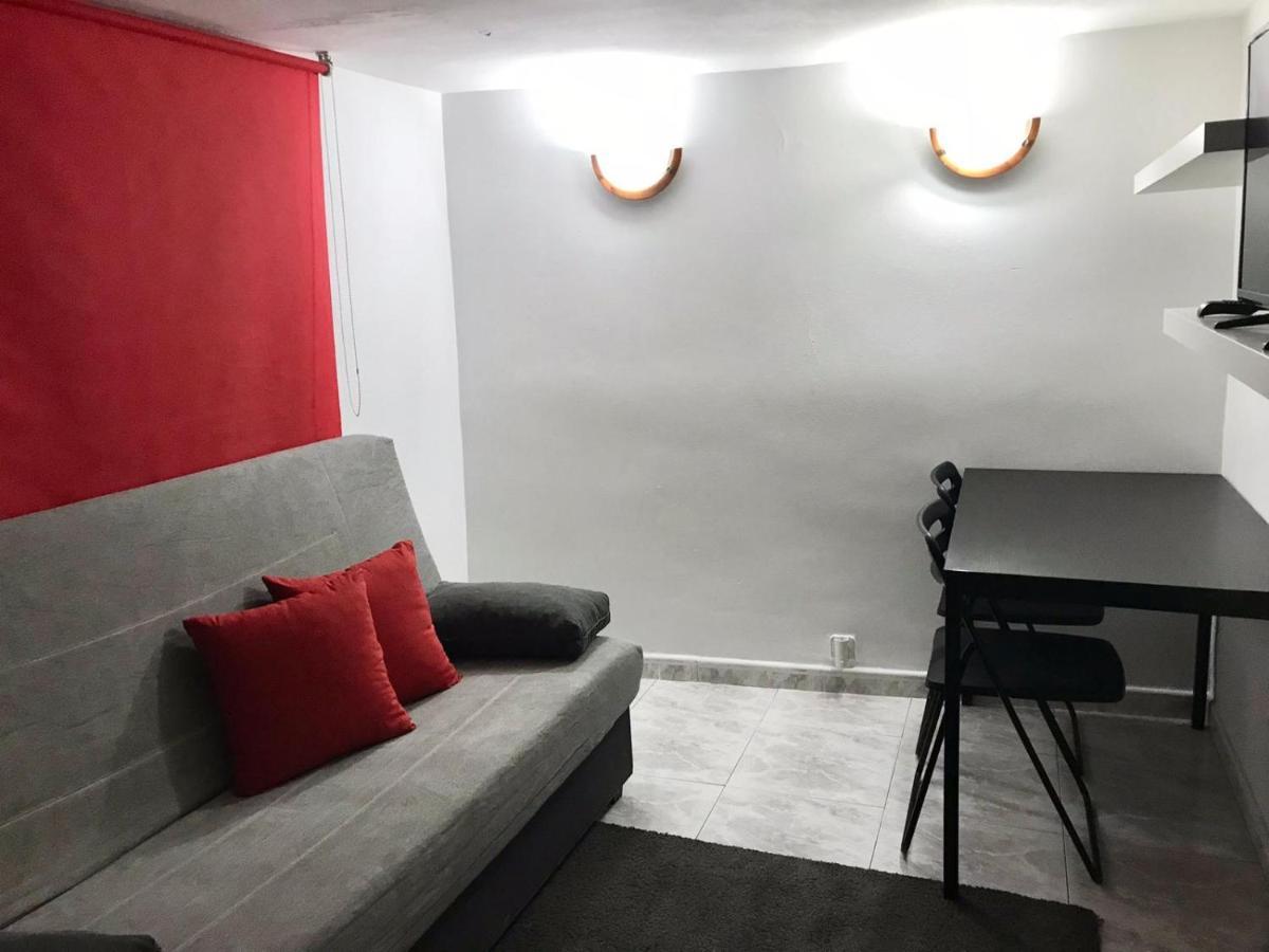 Agradable Apartamento En Zona Malasana Madrid Appartamento Esterno foto